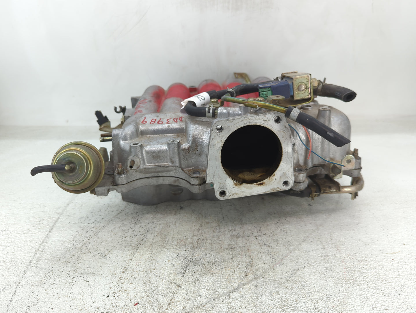 2001-2003 Infiniti Qx4 Air Intake Manifold Fits Fits 2001 2002 2003 OEM Used Auto Parts - Oemusedautoparts1.com