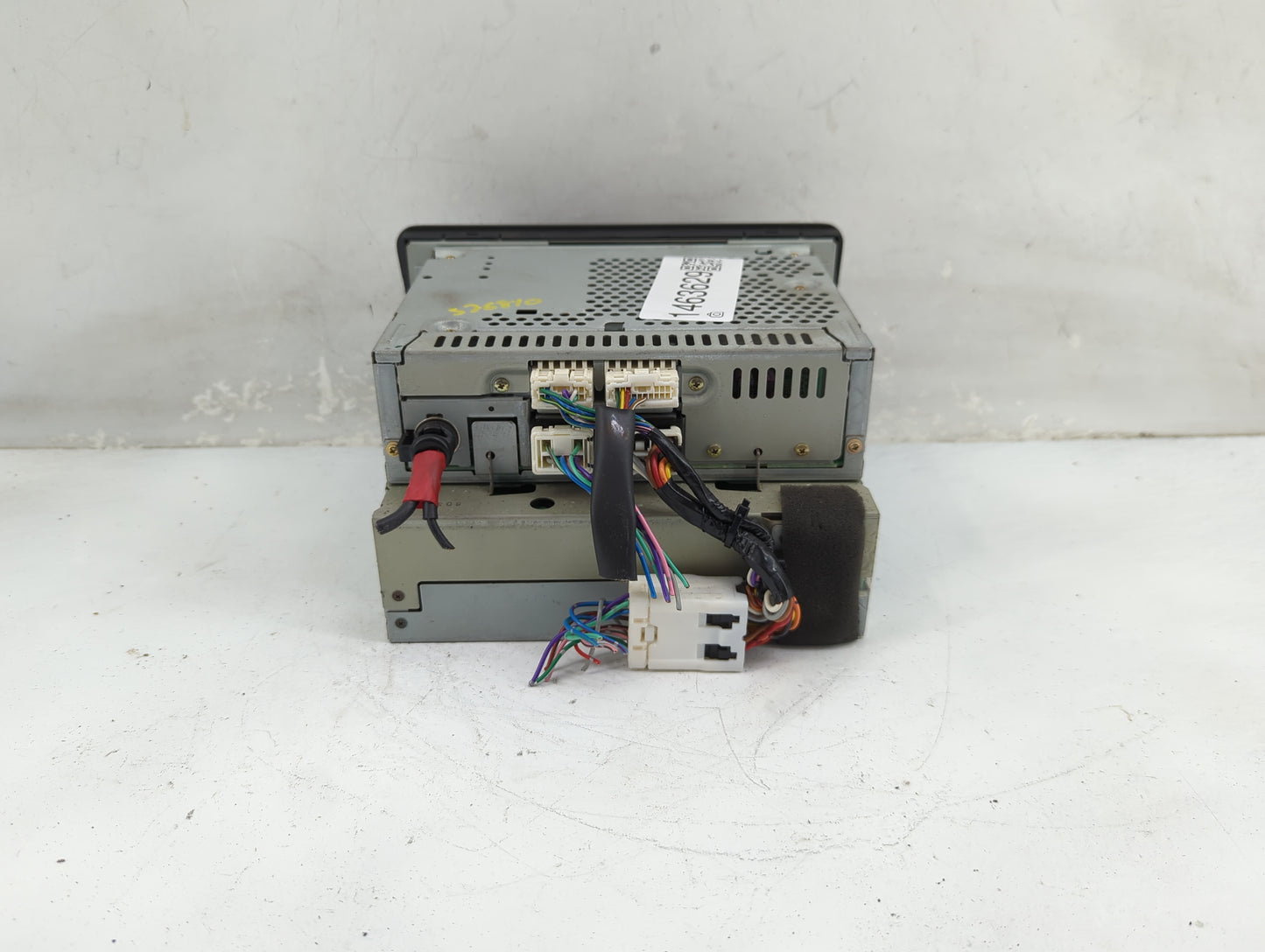 2001 Infiniti Qx4 Radio AM FM Cd Player Receiver Replacement P/N:PN-2344N Fits OEM Used Auto Parts - Oemusedautoparts1.com