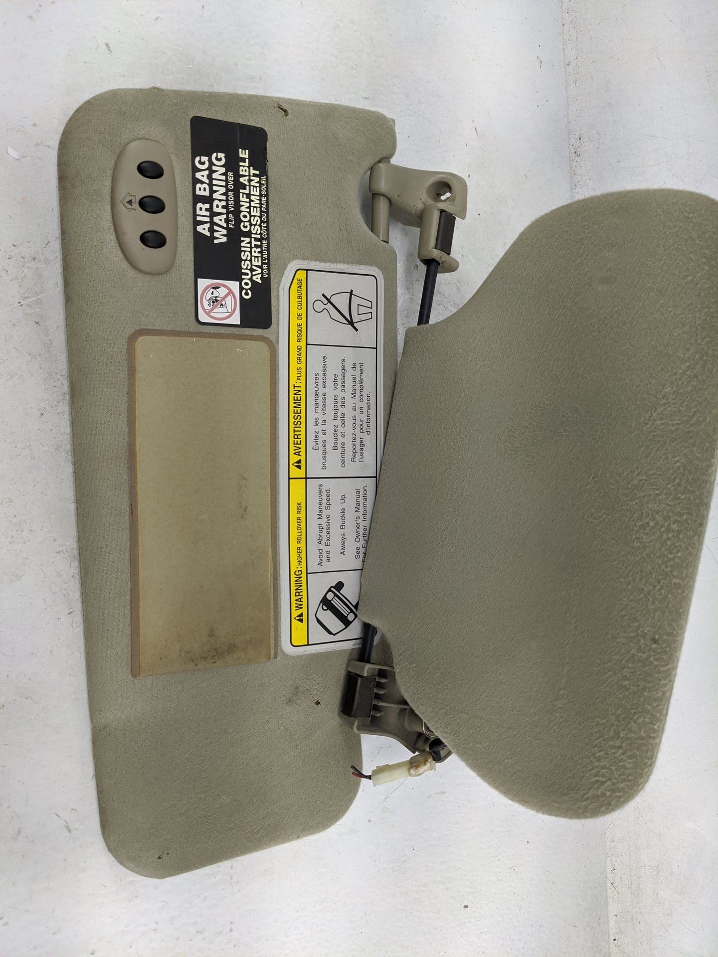 2001 Infiniti Qx4 Sun Visor Shade Replacement Driver Left Mirror Fits OEM Used Auto Parts - Oemusedautoparts1.com