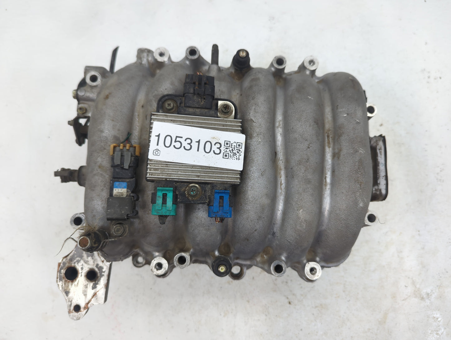 2000-2004 Isuzu Rodeo Air Intake Manifold Fits Fits 2000 2001 2002 2003 2004 OEM Used Auto Parts - Oemusedautoparts1.com