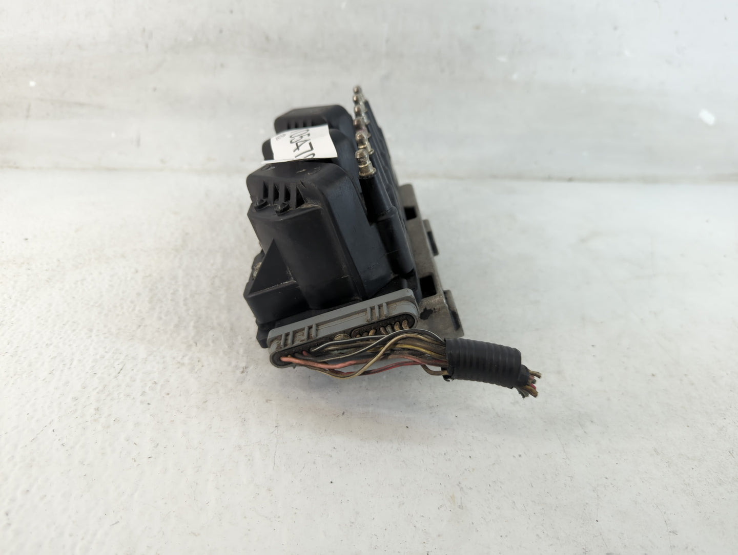 2001 Isuzu Rodeo Ignition Module Coil Pack Oem - Oemusedautoparts1.com
