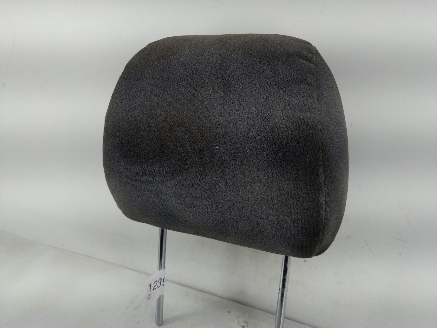 2001 Isuzu Rodeo Headrest Head Rest Front Driver Passenger Seat Fits OEM Used Auto Parts - Oemusedautoparts1.com
