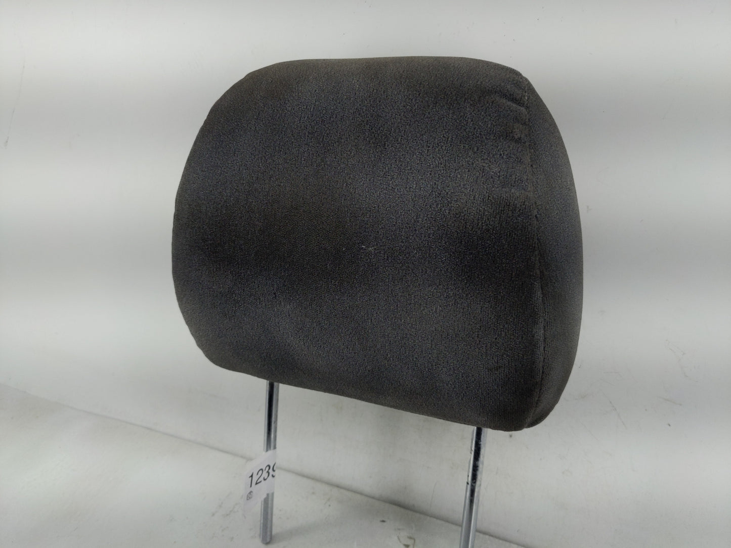 2001 Isuzu Rodeo Headrest Head Rest Front Driver Passenger Seat Fits OEM Used Auto Parts - Oemusedautoparts1.com
