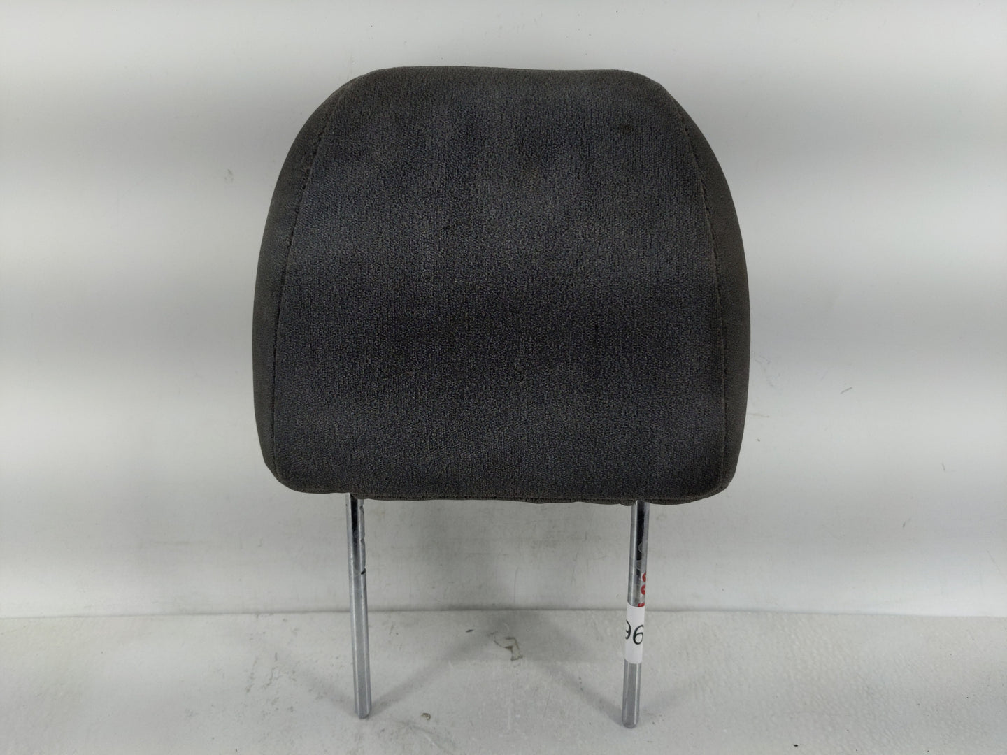 2001 Isuzu Rodeo Headrest Head Rest Front Driver Passenger Seat Fits OEM Used Auto Parts - Oemusedautoparts1.com