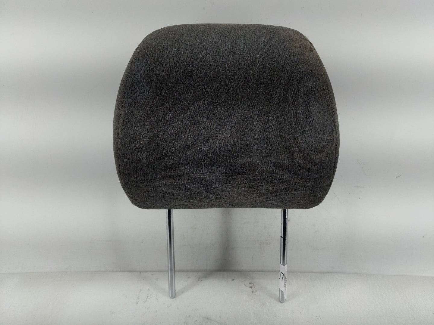 2001 Isuzu Rodeo Headrest Head Rest Front Driver Passenger Seat Fits OEM Used Auto Parts - Oemusedautoparts1.com