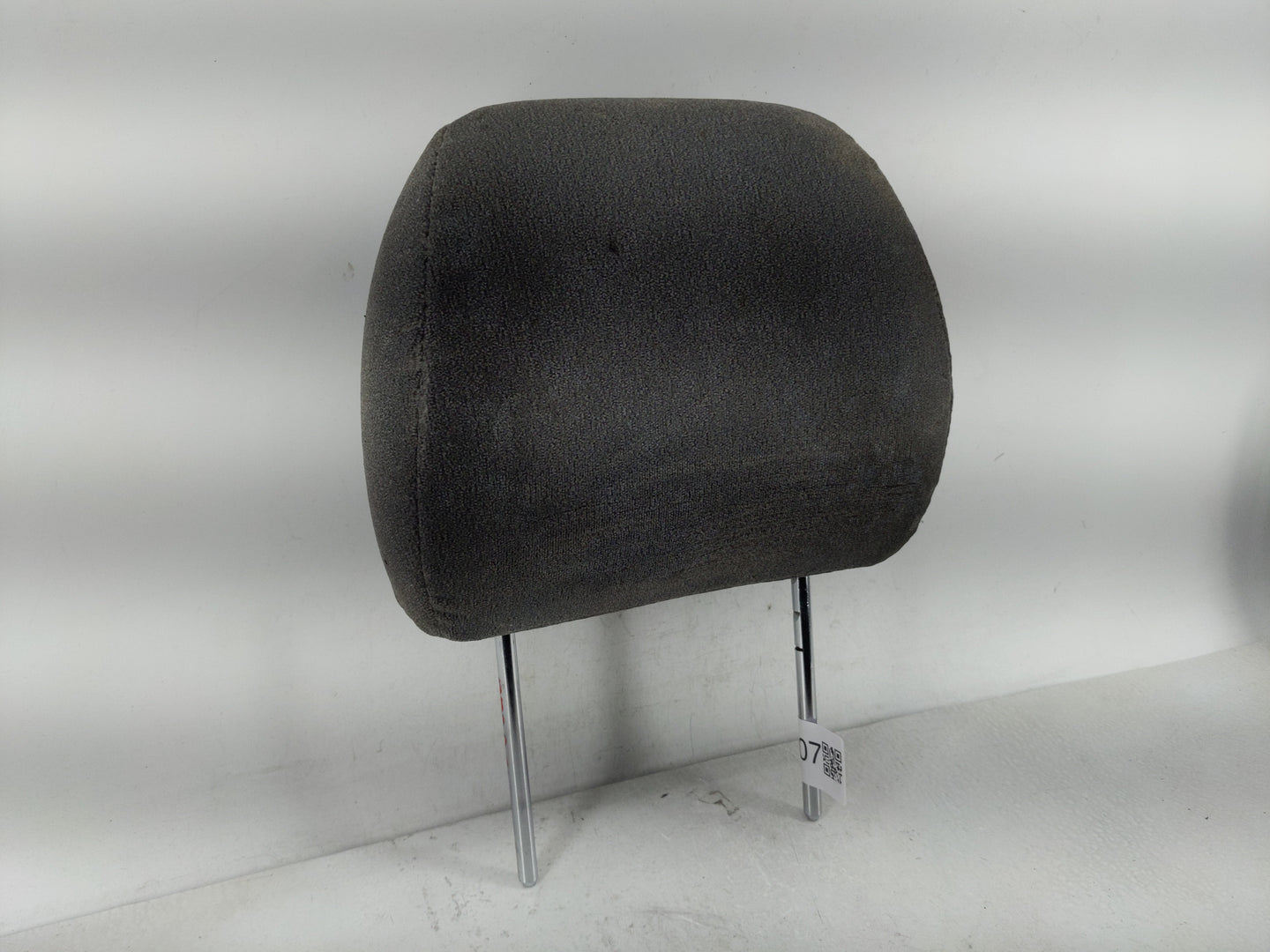 2001 Isuzu Rodeo Headrest Head Rest Front Driver Passenger Seat Fits OEM Used Auto Parts - Oemusedautoparts1.com