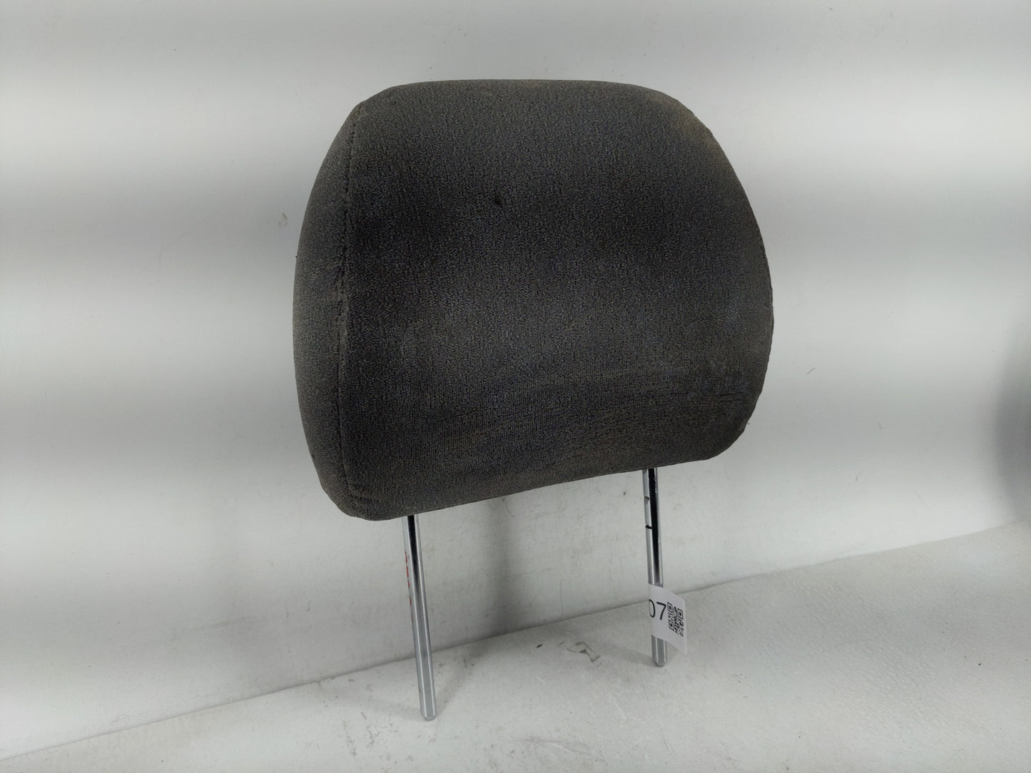 2001 Isuzu Rodeo Headrest Head Rest Front Driver Passenger Seat Fits OEM Used Auto Parts - Oemusedautoparts1.com