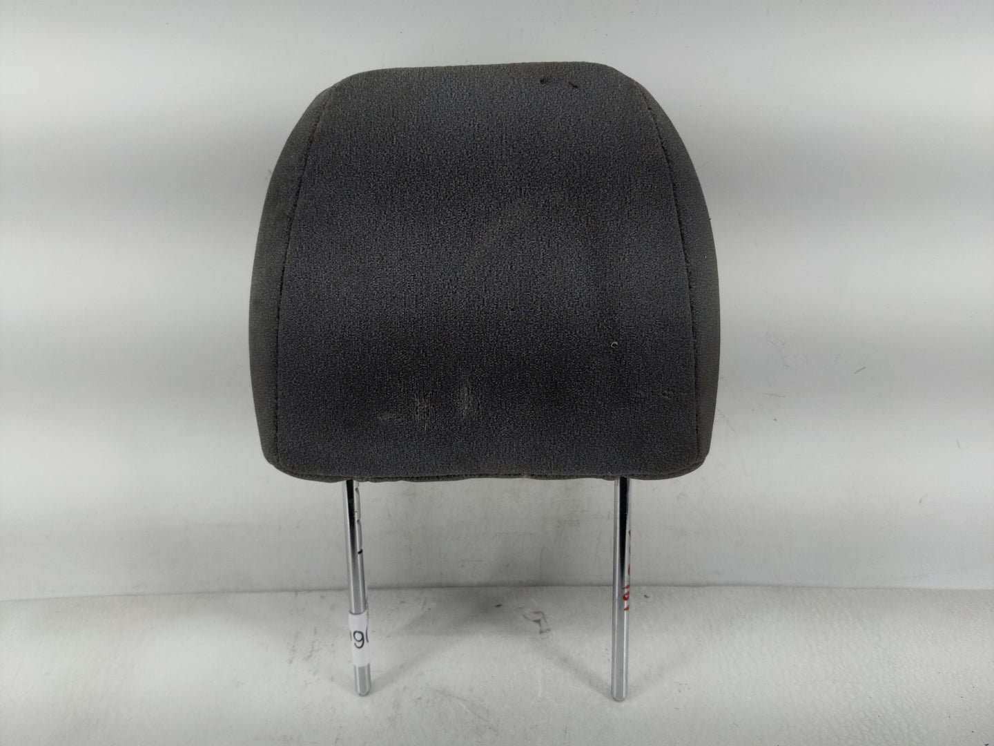 2001 Isuzu Rodeo Headrest Head Rest Front Driver Passenger Seat Fits OEM Used Auto Parts - Oemusedautoparts1.com
