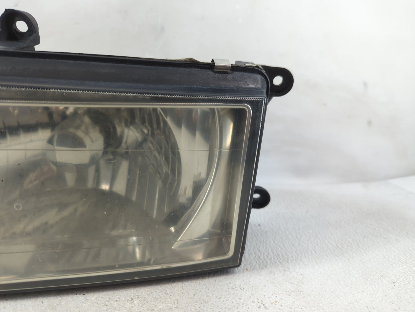 2001 Isuzu Rodeo Driver Left Oem Head Light Headlight Lamp - Oemusedautoparts1.com
