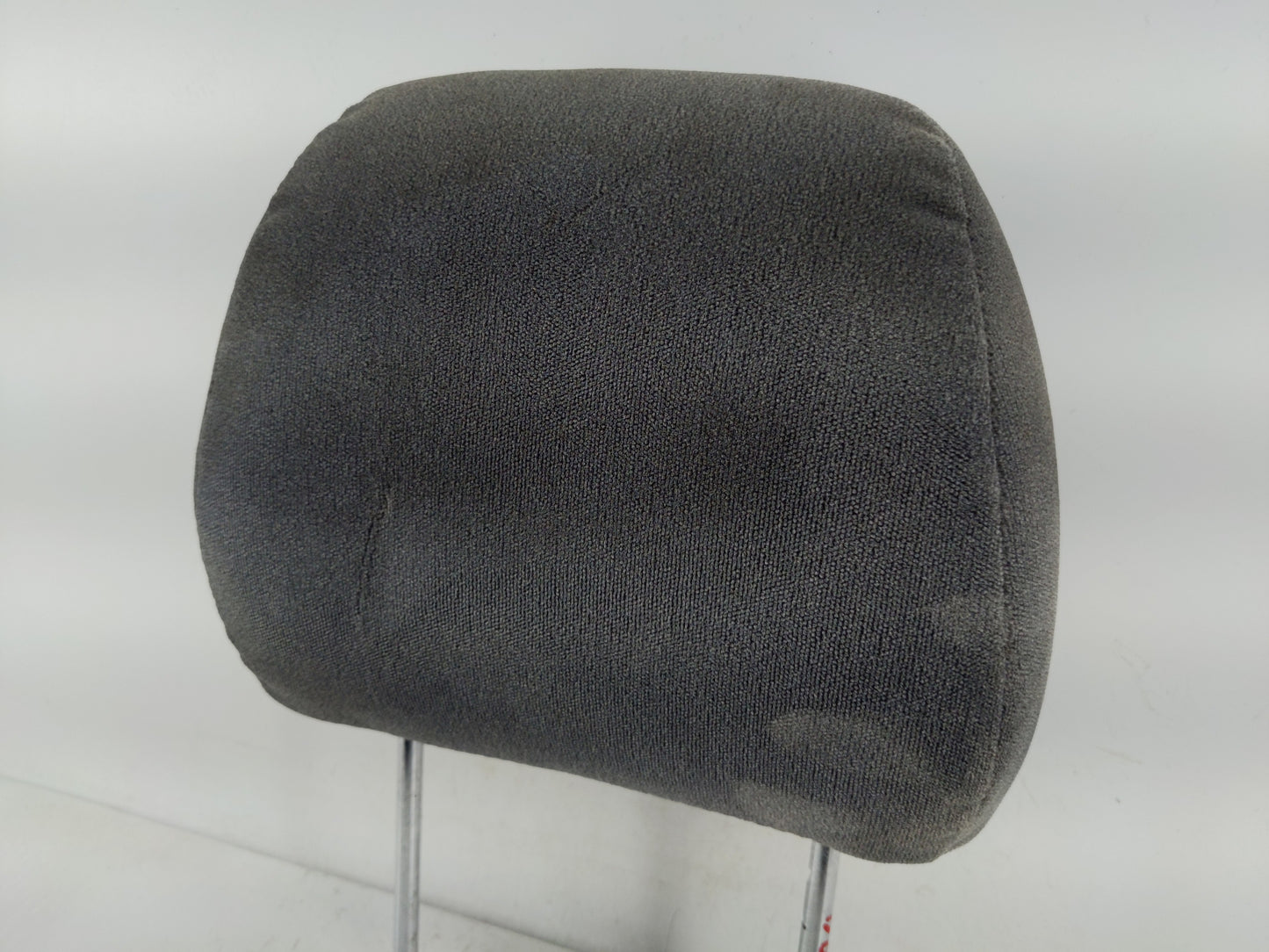 2001 Isuzu Rodeo Headrest Head Rest Front Driver Passenger Seat Fits OEM Used Auto Parts - Oemusedautoparts1.com