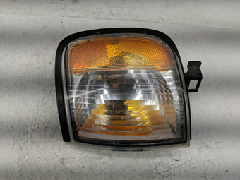 compare product 2001-2002 Isuzu Rodeo Passenger Right Oem Head Light Headlight Lamp