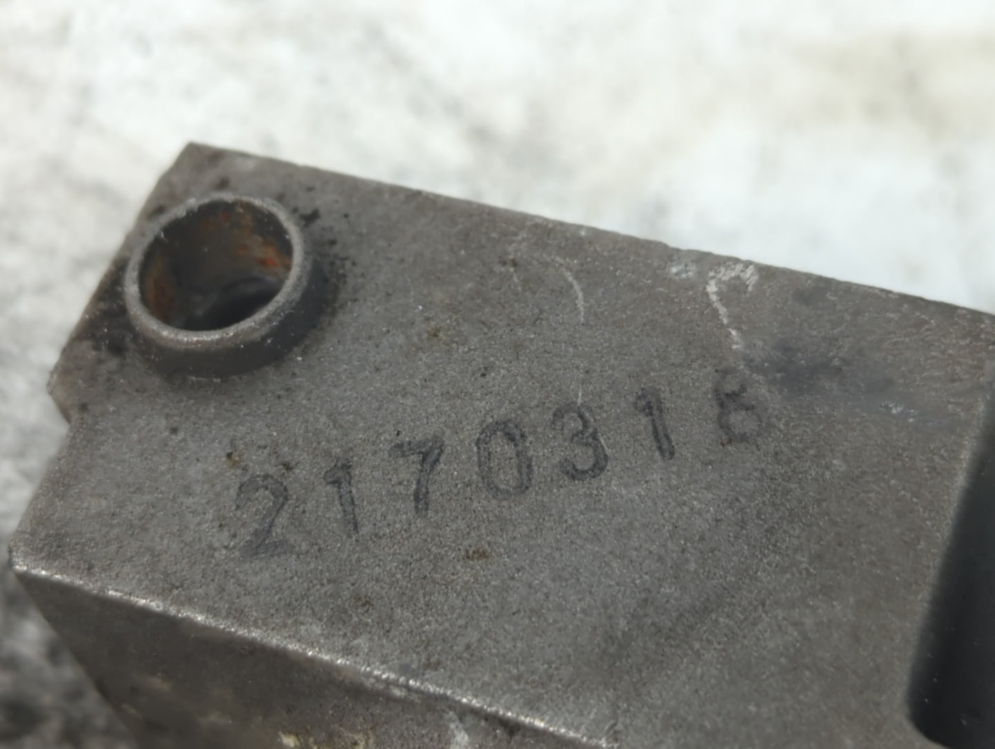 1993-2004 Isuzu Rodeo Car Starter Motor Solenoid OEM P/N:2170318 Fits OEM Used Auto Parts - Oemusedautoparts1.com