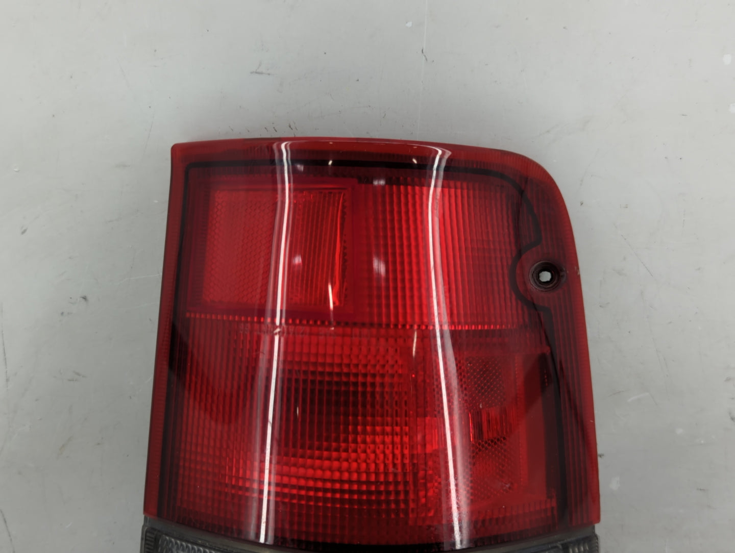 2000-2002 Isuzu Trooper Tail Light Assembly Passenger Right OEM Fits Fits 2000 2001 2002 OEM Used Auto Parts - Oemusedautopa