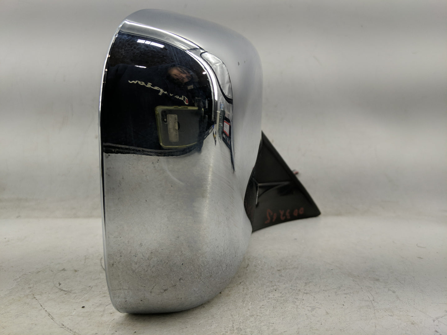 1998-2002 Isuzu Trooper Passenger Side View Mirror - Right Door Mirror OEM Used - Oemusedautoparts1.com