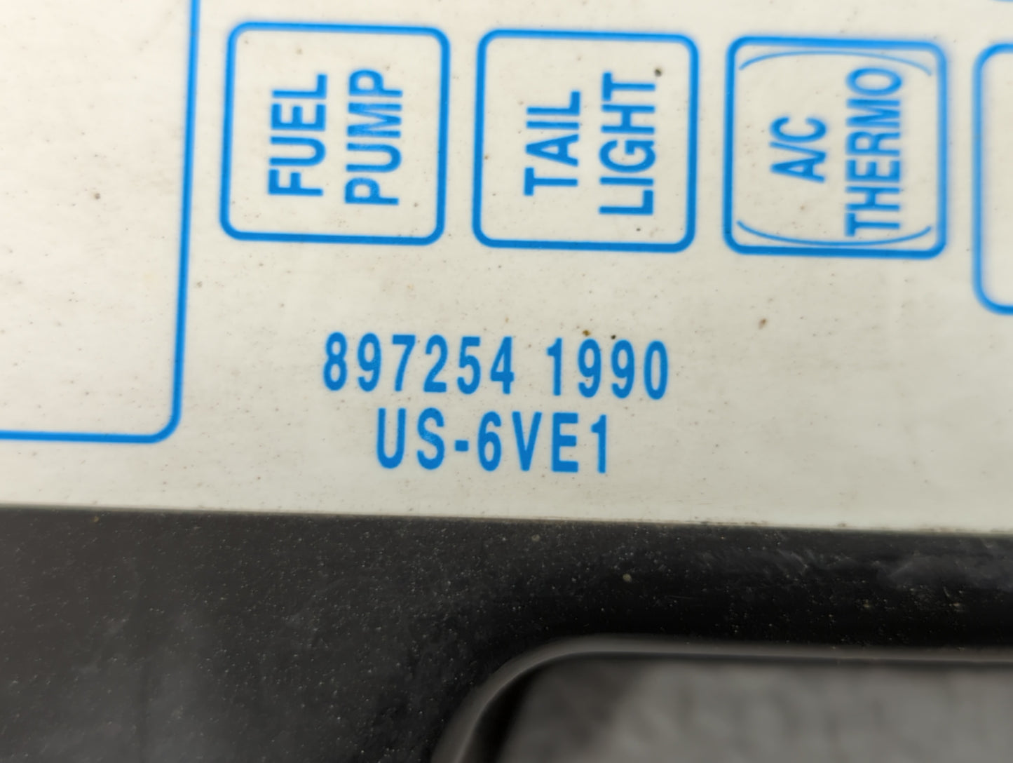2001 Isuzu Trooper Fusebox Fuse Box Panel Relay Module P/N:897254 1990 Fits OEM Used Auto Parts - Oemusedautoparts1.com