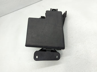 compare product 2000-2001 Jaguar S-Type Fusebox Fuse Box Panel Relay Module P/N:XW4T-14A075-C Fits Fits 2000 2001 OEM Used Auto Parts