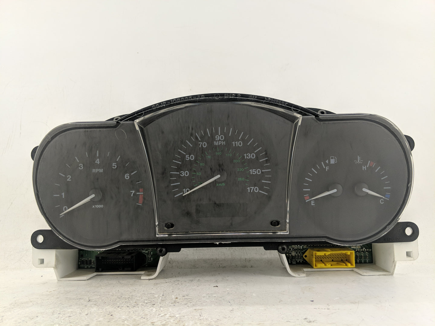 2001-2002 Jaguar Xj8 Instrument Cluster Speedometer Gauges Fits Fits 2001 2002 OEM Used Auto Parts - Oemusedautoparts1.com