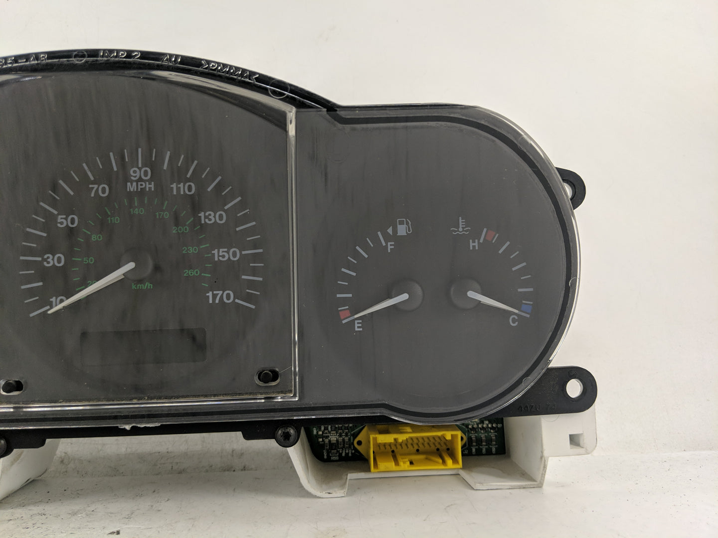 2001-2002 Jaguar Xj8 Instrument Cluster Speedometer Gauges Fits Fits 2001 2002 OEM Used Auto Parts - Oemusedautoparts1.com