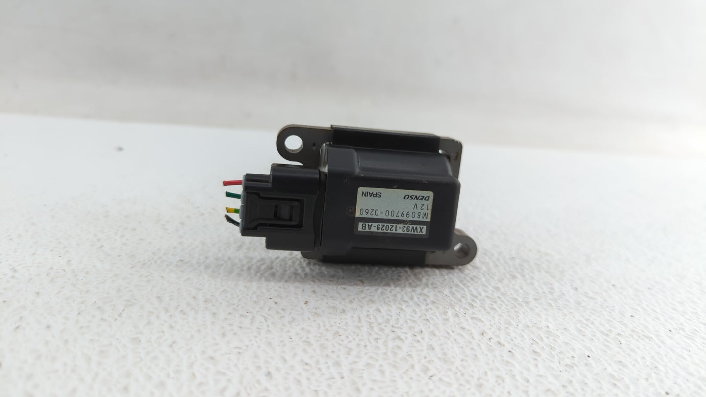 1999-2003 Jaguar Xj8 Ignition Coil Igniter Pack - Oemusedautoparts1.com
