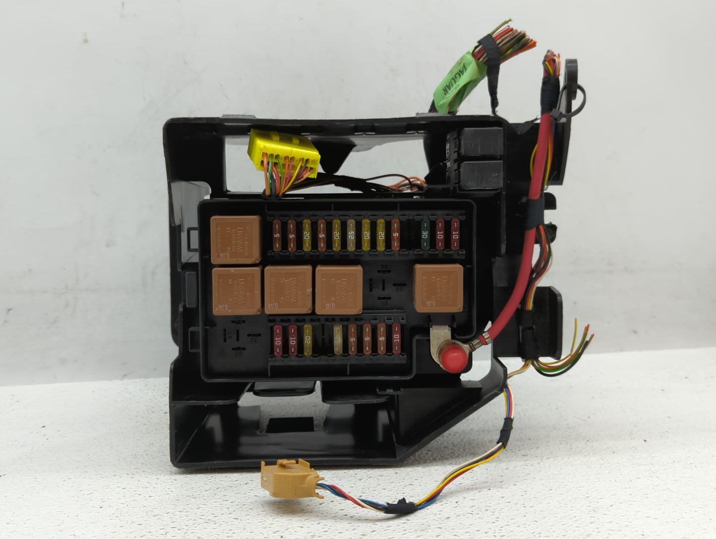 2000-2003 Jaguar Xj8 Fusebox Fuse Box Panel Relay Module Fits Fits 2000 2001 2002 2003 OEM Used Auto Parts - Oemusedautopart