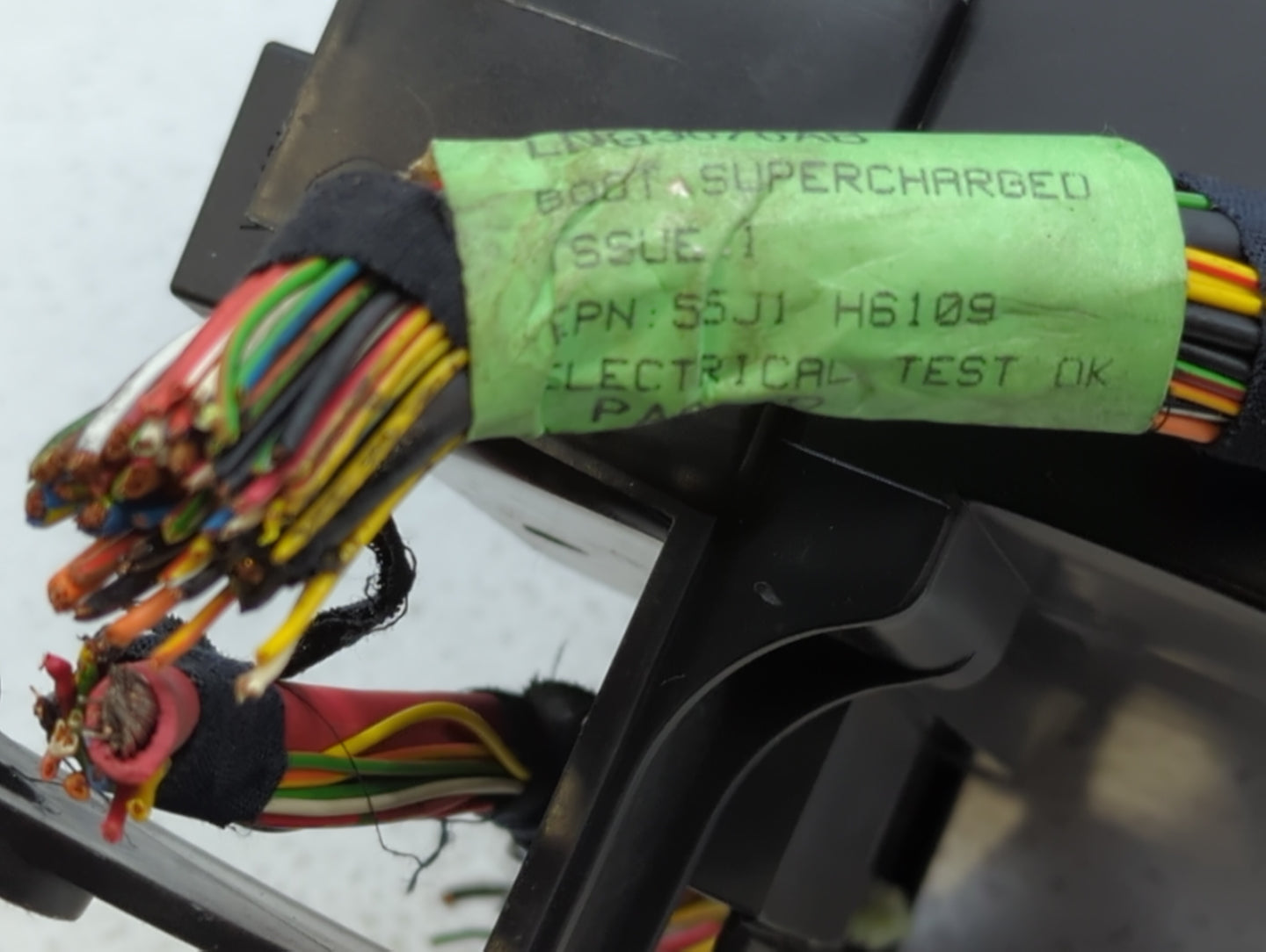 2000-2003 Jaguar Xj8 Fusebox Fuse Box Panel Relay Module Fits Fits 2000 2001 2002 2003 OEM Used Auto Parts - Oemusedautopart