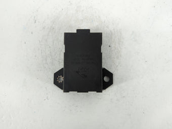 compare product 2000-2003 Jaguar Xj8 Body Control Module Bcm Inner Cabin Fuse Box