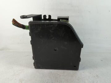 2000-2003 Jaguar Xj8 Fusebox Fuse Box Panel Relay Module P/N:PP-T20 GJA 3892 AA Fits Fits 2000 2001 2002 2003 OEM Used Auto 