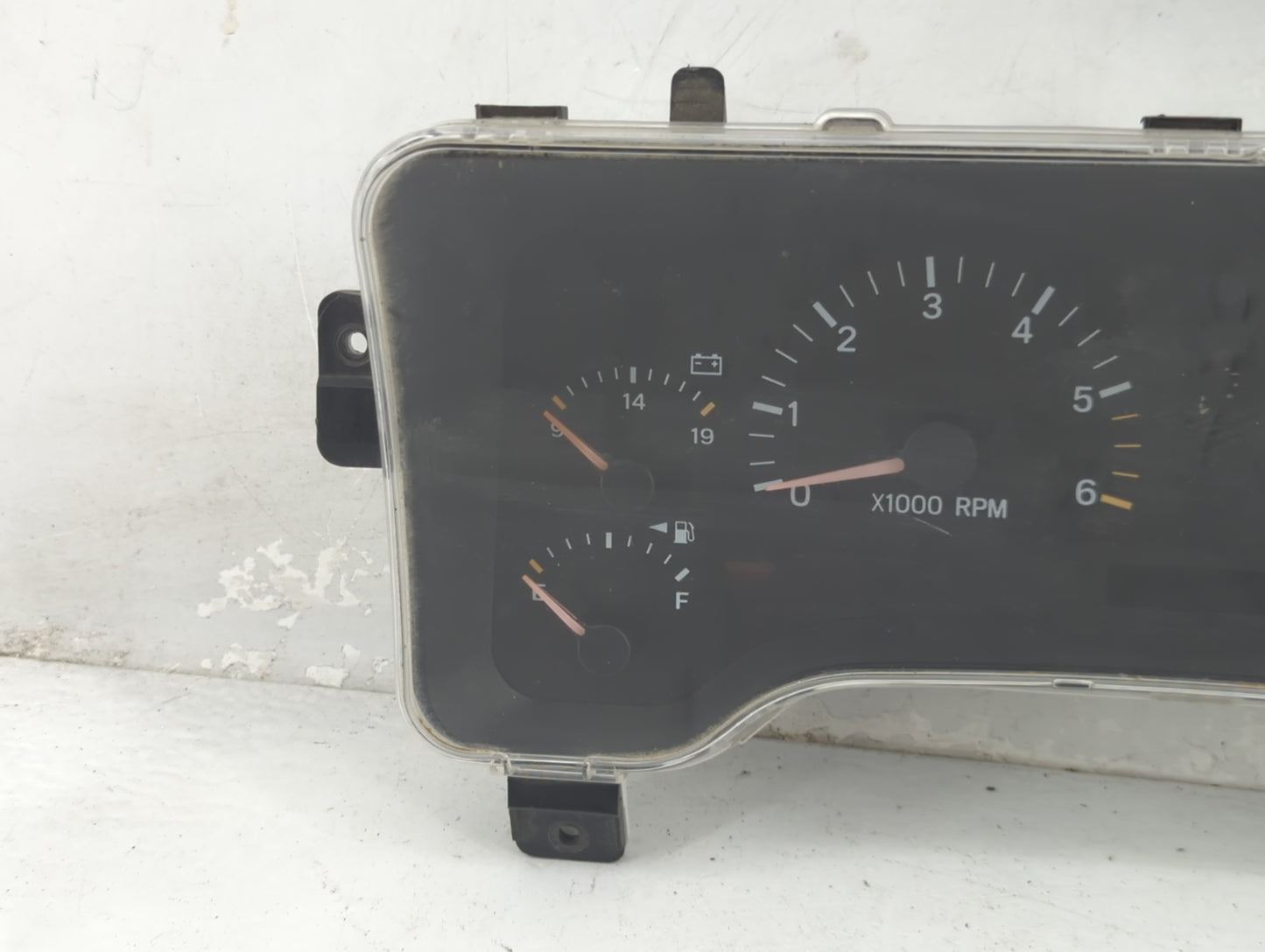 1999-2001 Jeep Cherokee Instrument Cluster Speedometer Gauges P/N:P56010192AC T5CQI2170H0ZXC Fits Fits 1999 2000 2001 OEM Us