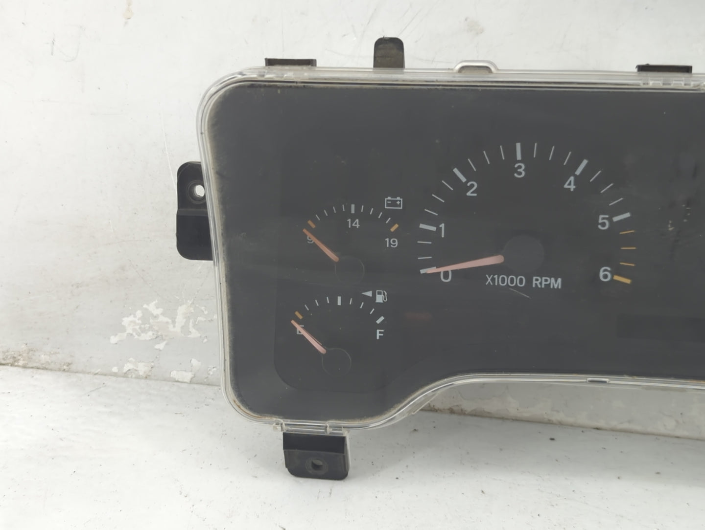 1999-2001 Jeep Cherokee Instrument Cluster Speedometer Gauges P/N:P56010192AC T5CQI2170H0ZXC Fits Fits 1999 2000 2001 OEM Us