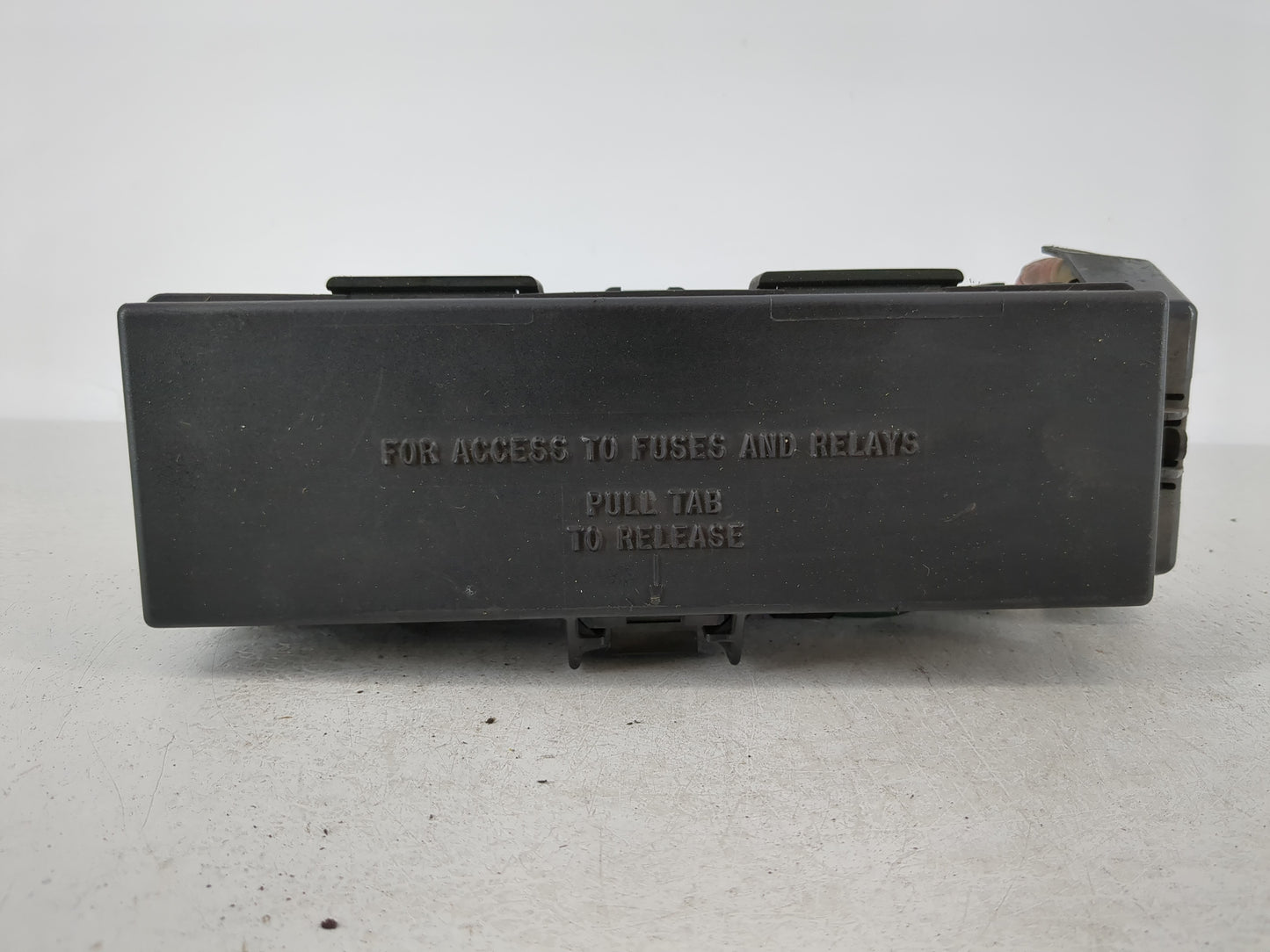 2000-2004 Jeep Grand Cherokee Fusebox Fuse Box Panel Relay Module P/N:56038363AC Fits Fits 2000 2001 2002 2003 2004 OEM Used