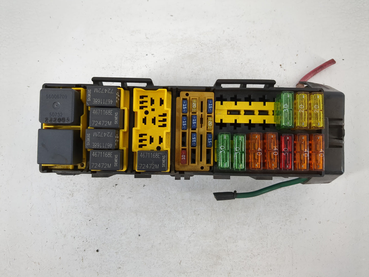 2000-2004 Jeep Grand Cherokee Fusebox Fuse Box Panel Relay Module P/N:56038363AC Fits Fits 2000 2001 2002 2003 2004 OEM Used