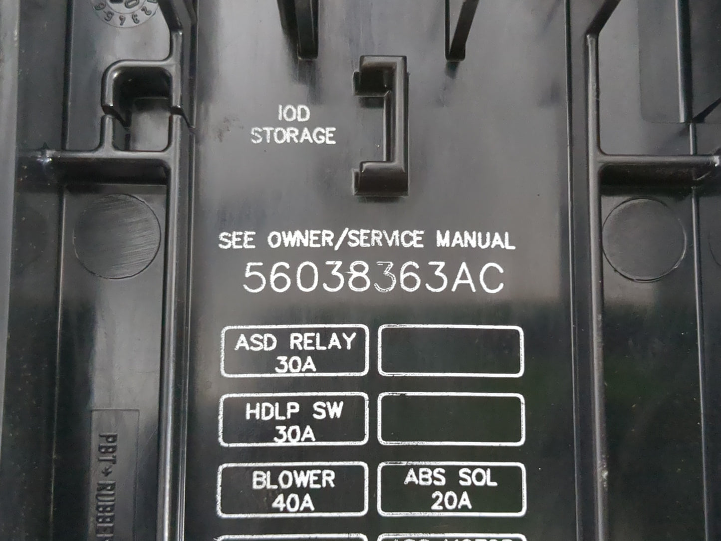 2000-2004 Jeep Grand Cherokee Fusebox Fuse Box Panel Relay Module P/N:56038363AC Fits Fits 2000 2001 2002 2003 2004 OEM Used