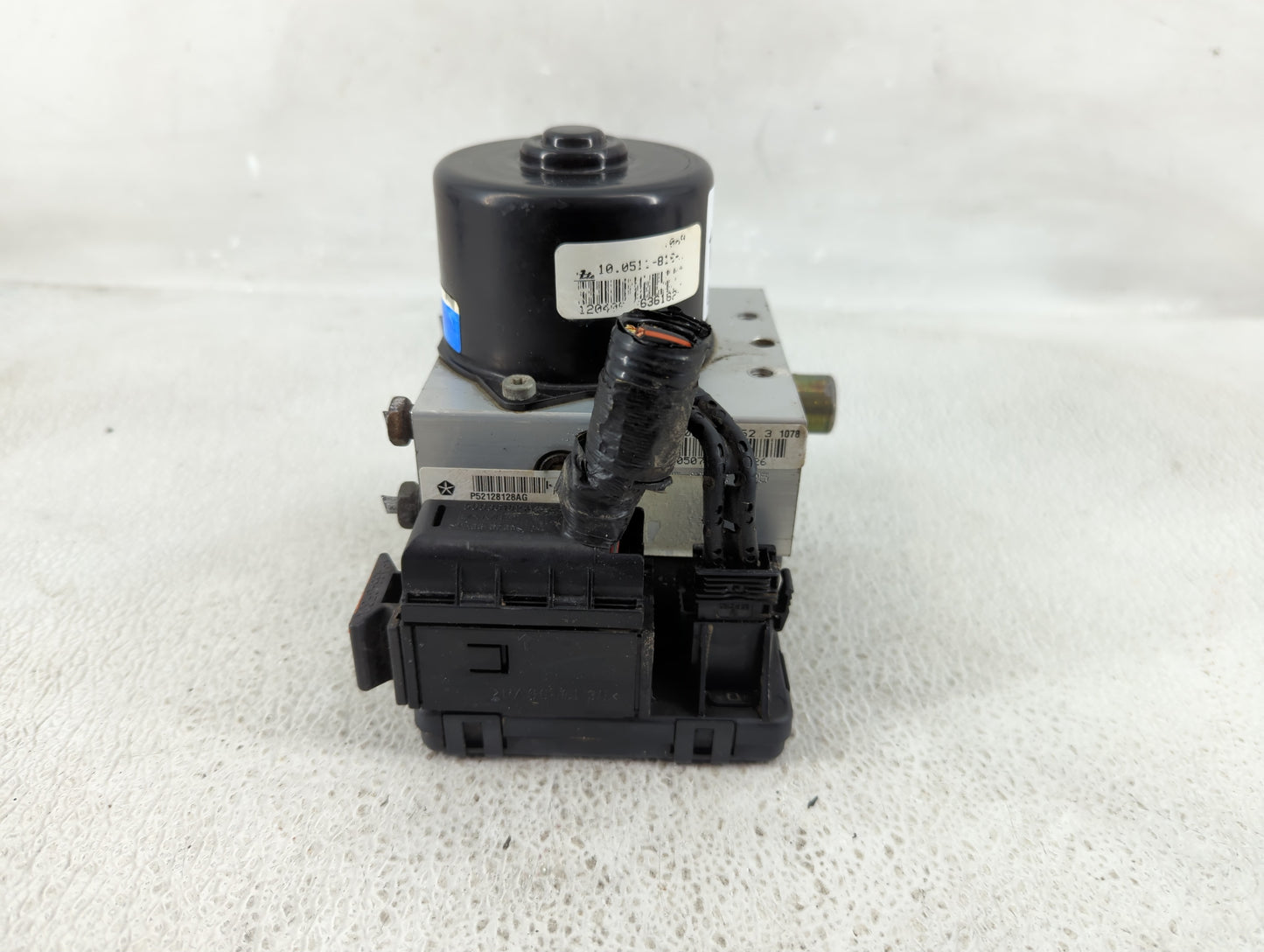 2001 Jeep Grand Cherokee ABS Pump Control Module Replacement Fits OEM Used Auto Parts - Oemusedautoparts1.com