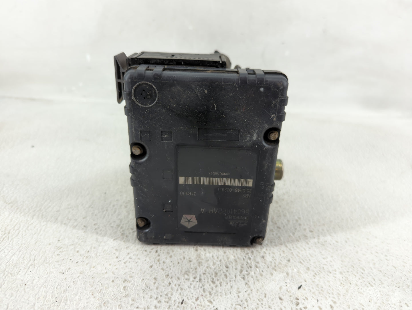 2001 Jeep Grand Cherokee ABS Pump Control Module Replacement Fits OEM Used Auto Parts - Oemusedautoparts1.com