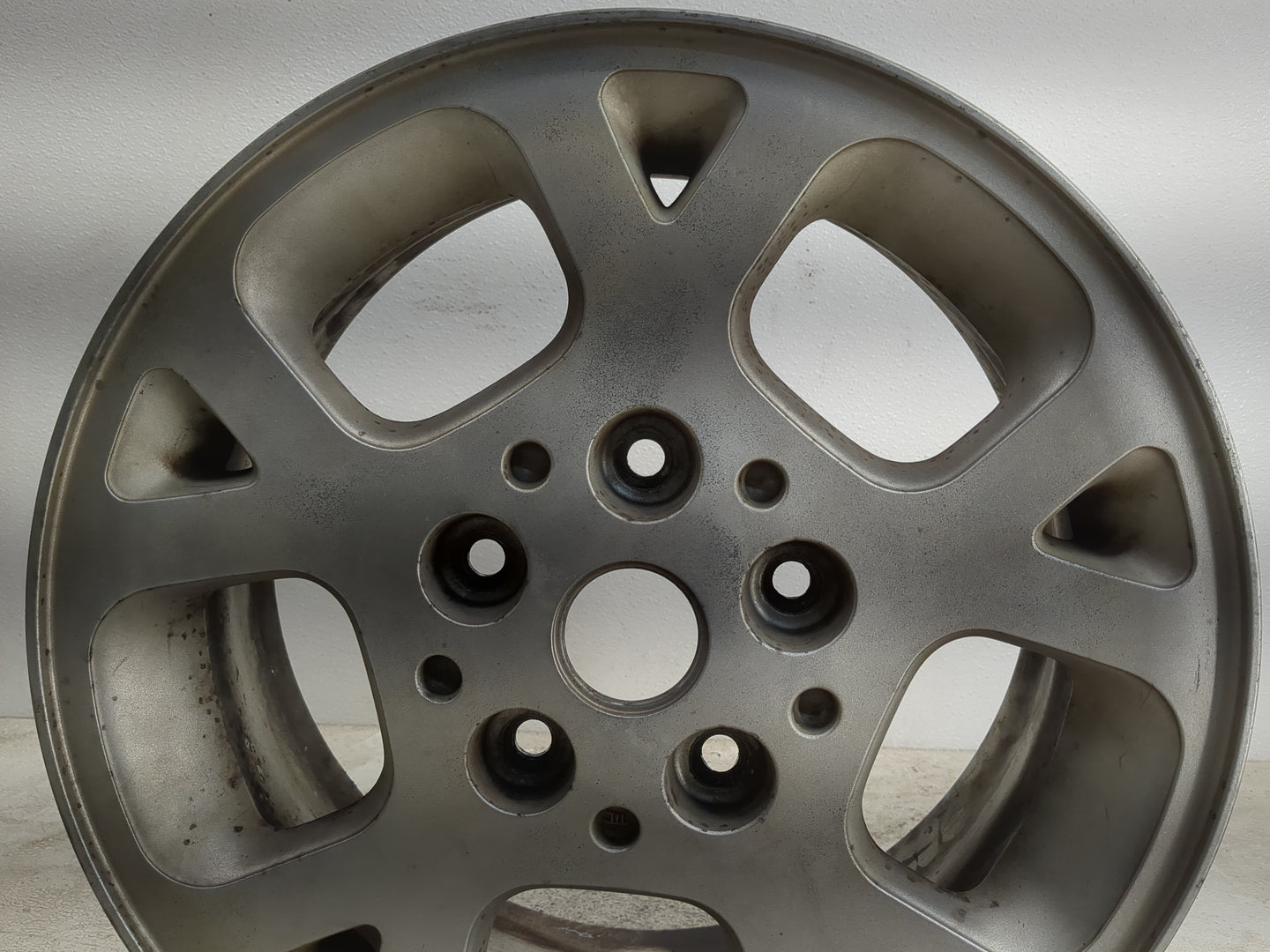 1999-2003 Jeep Grand Cherokee Oem Wheel Rim 1263945 - Oemusedautoparts1.com