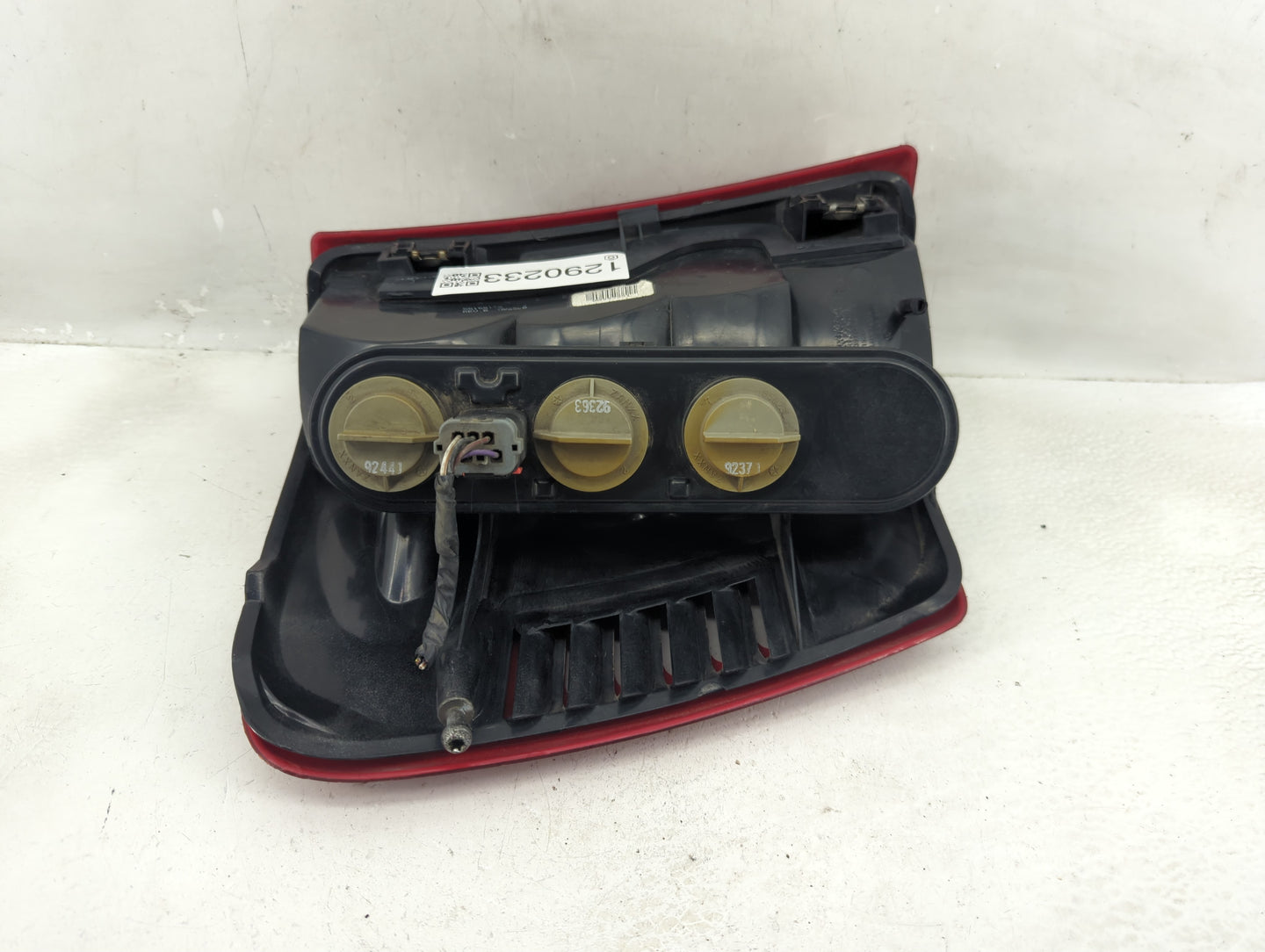 1999-2002 Jeep Grand Cherokee Tail Light Assembly Passenger Right OEM P/N:55155138 Fits Fits 1999 2000 2001 2002 OEM Used Au