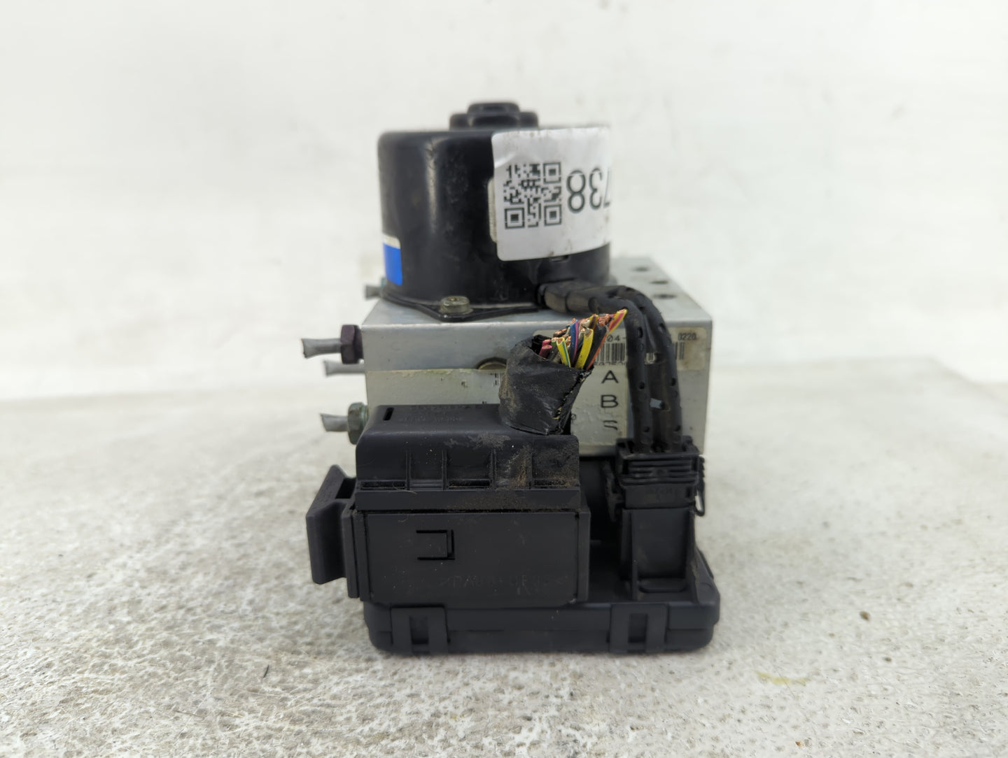 1999-2001 Jeep Grand Cherokee ABS Pump Control Module Replacement Fits Fits 1999 2000 2001 OEM Used Auto Parts - Oemusedauto