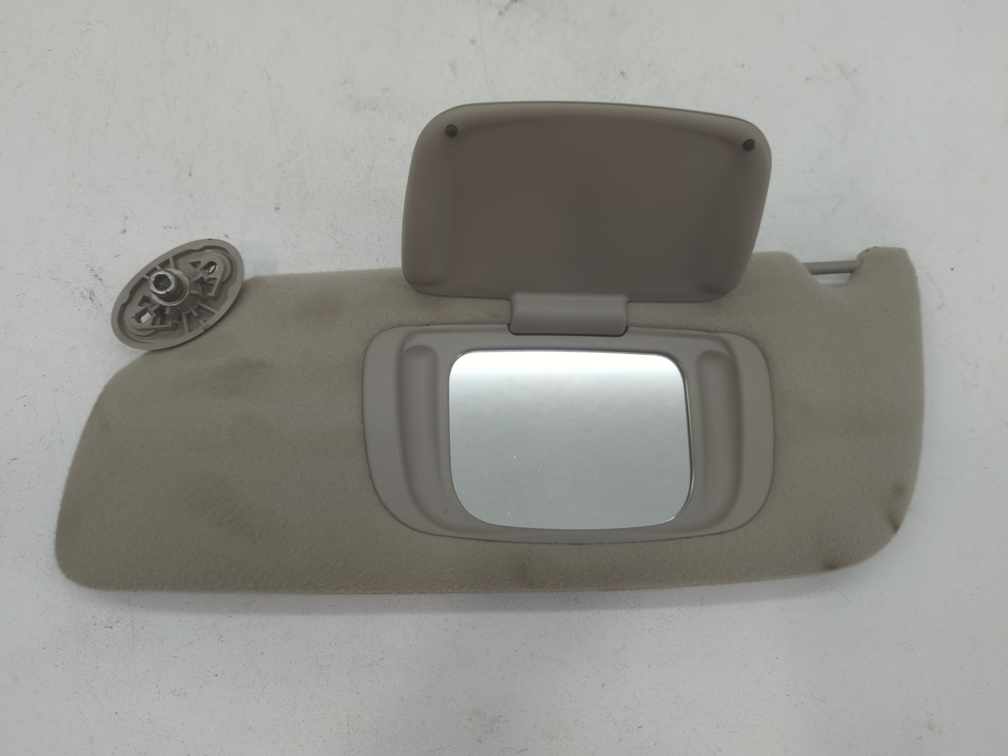 2001 Jeep Grand Cherokee Sun Visor Shade Replacement Passenger Right Mirror Fits OEM Used Auto Parts - Oemusedautoparts1.com