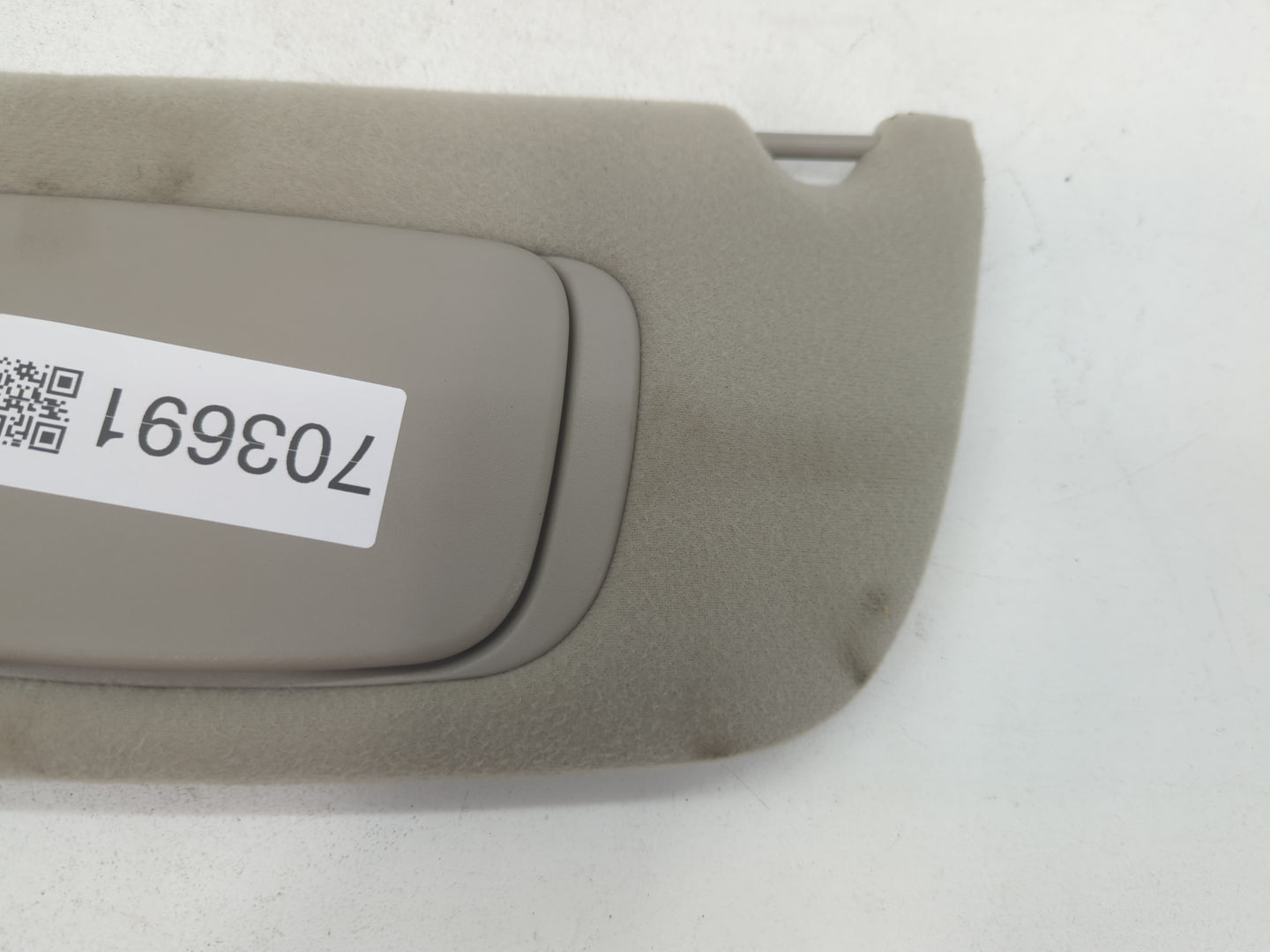 2001 Jeep Grand Cherokee Sun Visor Shade Replacement Passenger Right Mirror Fits OEM Used Auto Parts - Oemusedautoparts1.com