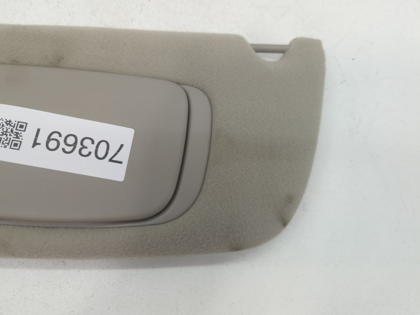 2001 Jeep Grand Cherokee Sun Visor Shade Replacement Passenger Right Mirror Fits OEM Used Auto Parts - Oemusedautoparts1.com