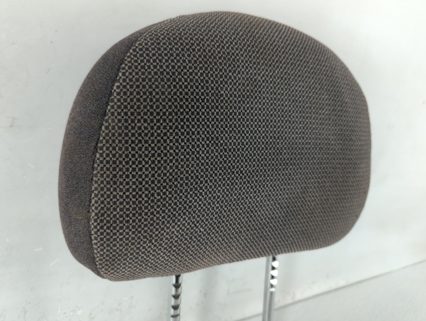 2000-2004 Jeep Grand Cherokee Headrest Head Rest Front Driver Passenger Seat Fits Fits 2000 2001 2002 2003 2004 OEM Used Aut
