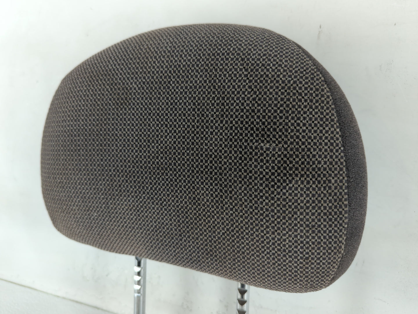 2000-2004 Jeep Grand Cherokee Headrest Head Rest Front Driver Passenger Seat Fits Fits 2000 2001 2002 2003 2004 OEM Used Aut
