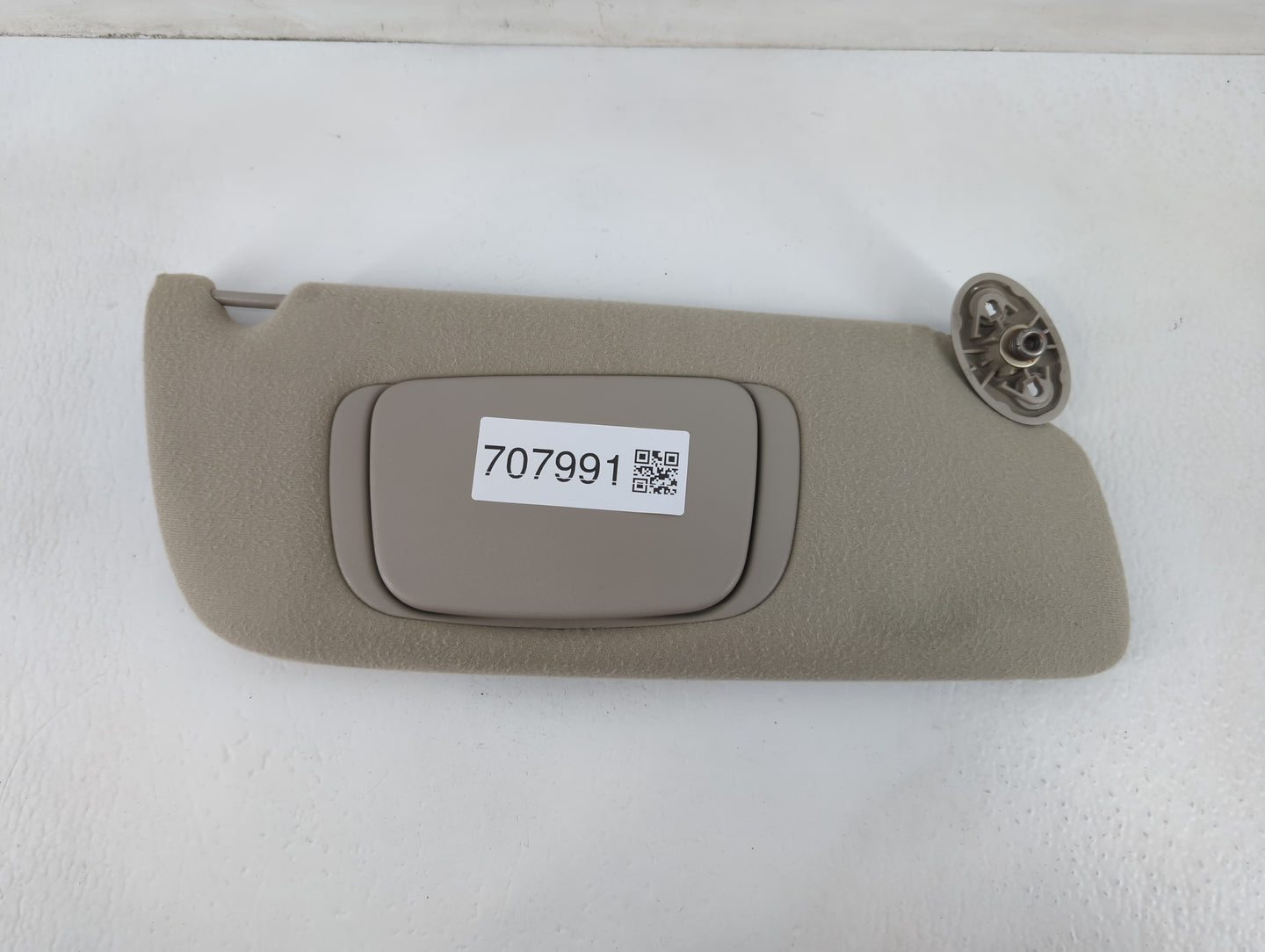 2001 Jeep Grand Cherokee Sun Visor Shade Replacement Passenger Right Mirror Fits OEM Used Auto Parts - Oemusedautoparts1.com