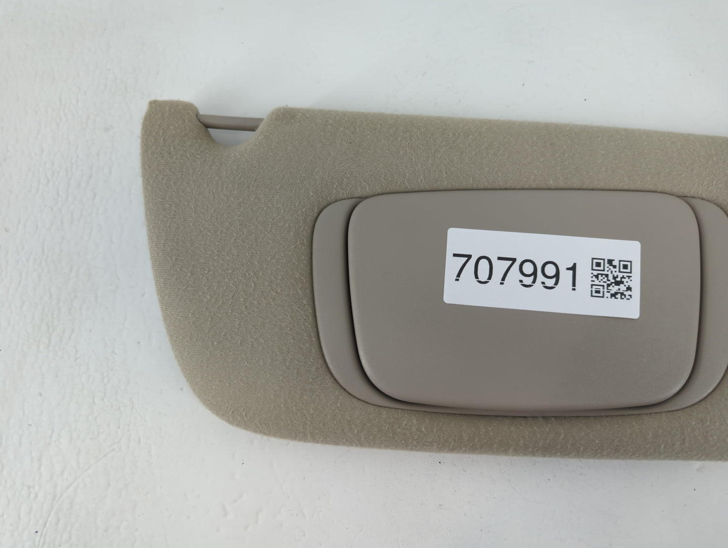 2001 Jeep Grand Cherokee Sun Visor Shade Replacement Passenger Right Mirror Fits OEM Used Auto Parts - Oemusedautoparts1.com
