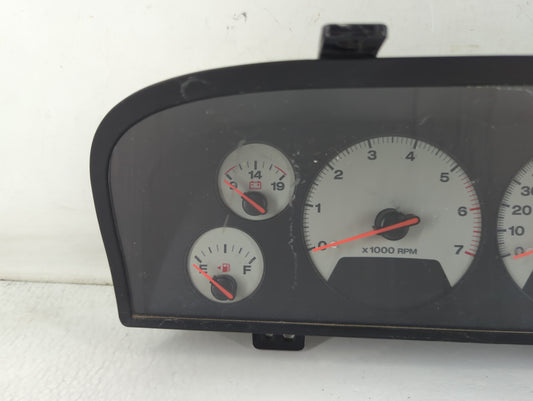 2001 Jeep Grand Cherokee Instrument Cluster Speedometer Gauges P/N:56042900AB Fits OEM Used Auto Parts