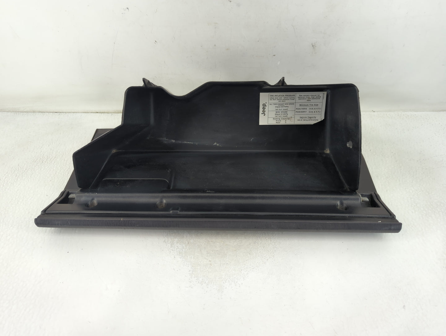 2001 Jeep Grand Cherokee Passenger Glove Box Door Storage Compartment - Oemusedautoparts1.com