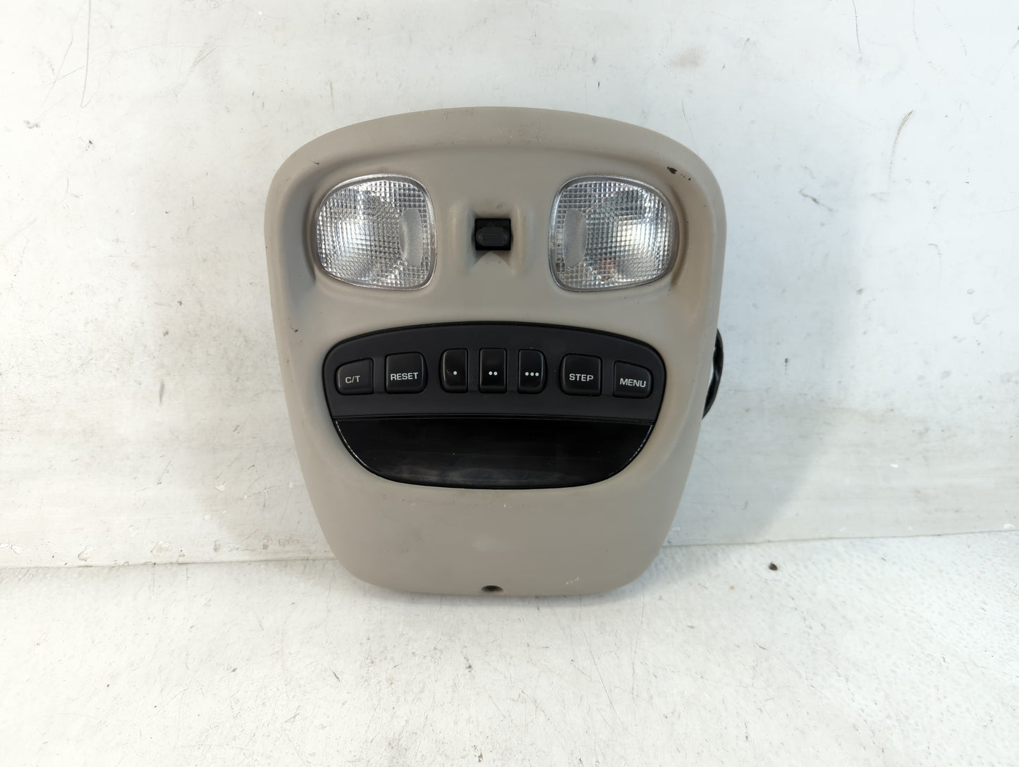 2001 Jeep Grand Cherokee Overhead Roof Console Interior Dome Light - Oemusedautoparts1.com