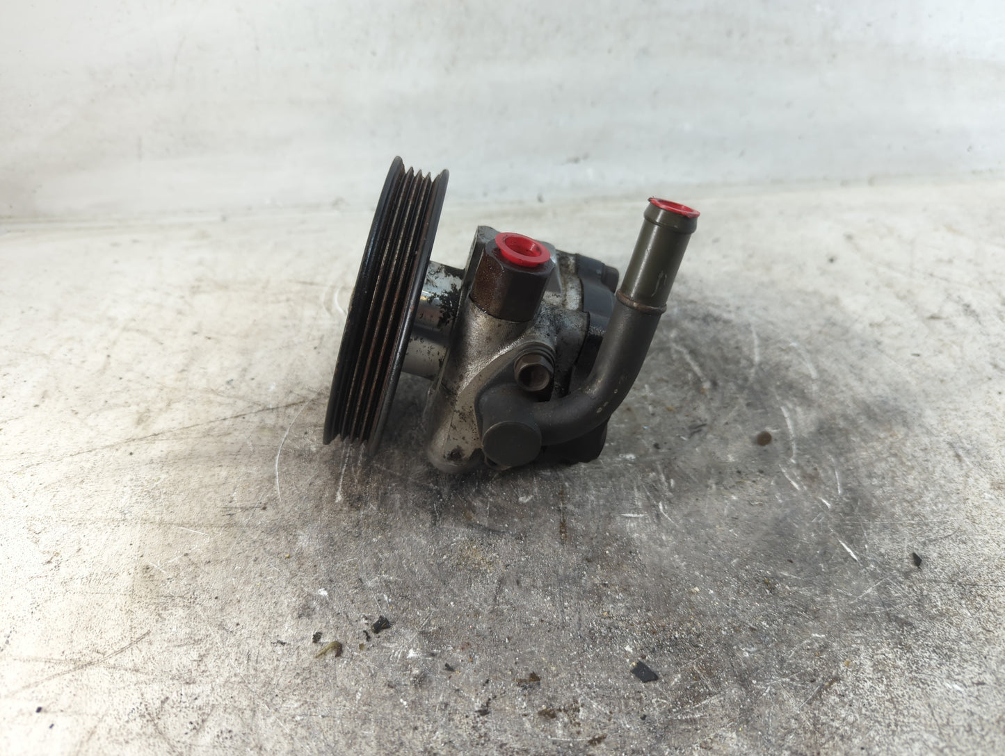 2000-2001 Kia Sephia Power Steering Column Pump Oem - Oemusedautoparts1.com
