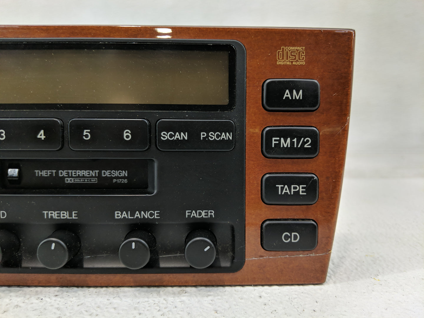 2000-2001 Lexus Es300 Radio AM FM Cd Player Receiver Replacement P/N:86120-33370 Fits Fits 2000 2001 OEM Used Auto Parts - O