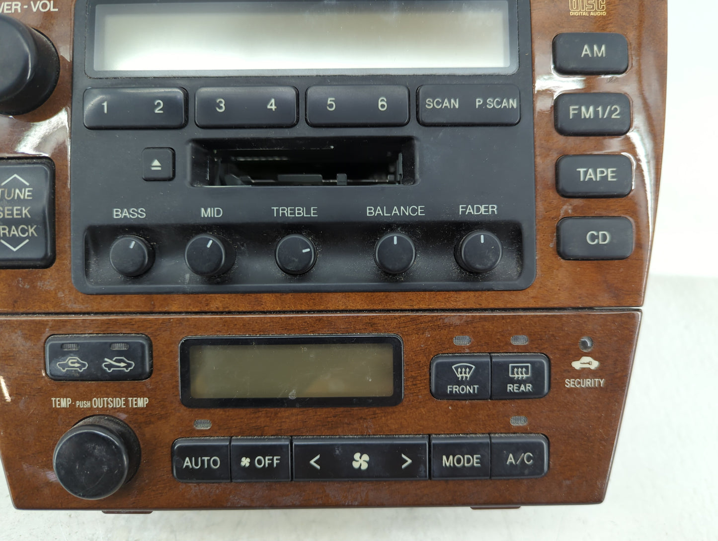 2000-2001 Lexus Es300 Radio AM FM Cd Player Receiver Replacement Fits Fits 2000 2001 OEM Used Auto Parts - Oemusedautoparts1